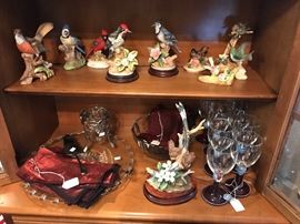 Collectible bird statues made by Lefton and Sadek in excellent condition.