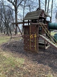 Massive outdoor Play Station