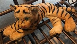 Vintage Steiff 33" long