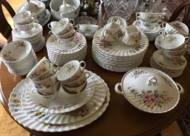 Large Royal Doulton Arcadia set