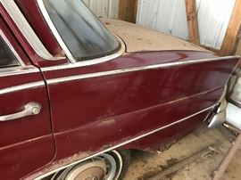 1965 Mercedes; some issues on body with rust