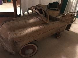 Antique toy metal car- 741 Station Wagon