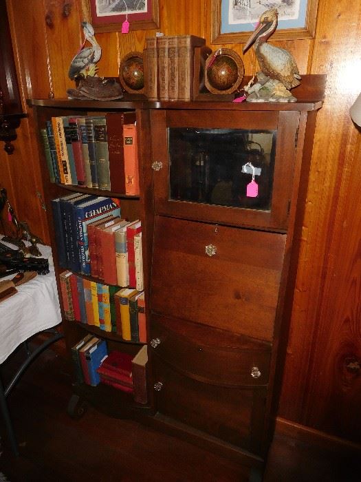 Secretary bookcase