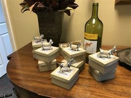 Cute dog gifts & decor