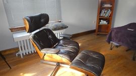 Eames Style Reproduction