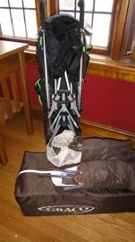 Graco Pop Up  play pen, Stroller