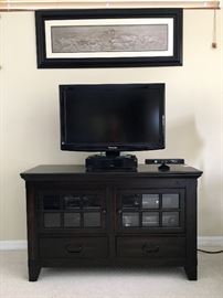 32" Panasonic TV and Cabinet