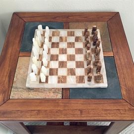 Quartz Carved Chess Set