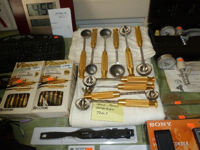 Orthopedic surgeons tools