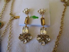 KATE SPADE DANGLE EARRINGS