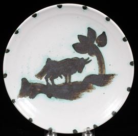 #2025 - PABLO PICASSO, POTTERY PLATE, DIA 7.5", "BULL UNDER THE TREE"