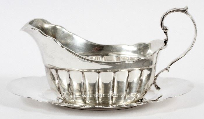 #1083 - FISHER SILVERSMITHS STERLING SILVER SAUCE BOAT & UNDERPLATE, H 3.75'', W 5'', L 7''
