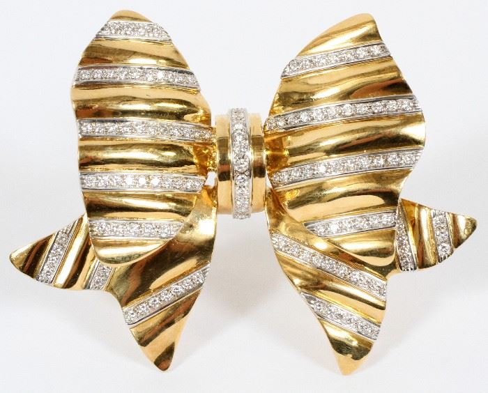 #2183 - 4CT DIAMOND AND 18KT YELLOW GOLD BOW BROOCH, H 2 3/4", W 3 1/2"