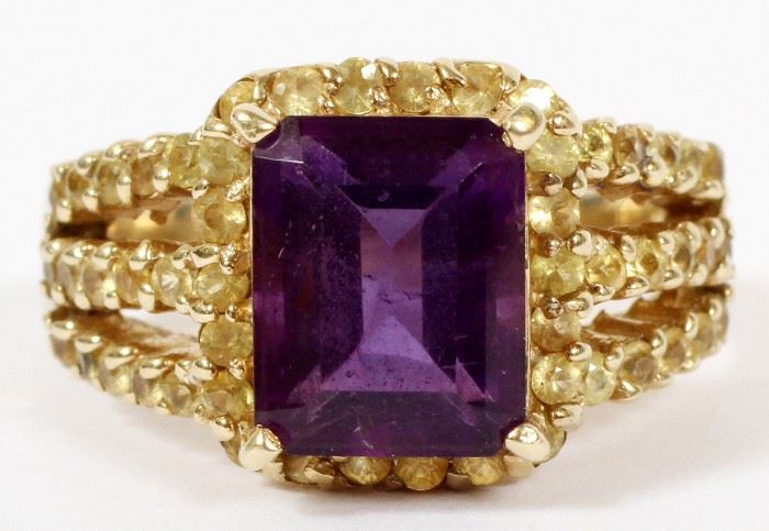 #2249 - 14 KT GOLD RING WITH AMETHYST