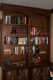 Over 700 Assorted Books Including Fiction, Judaica and Art