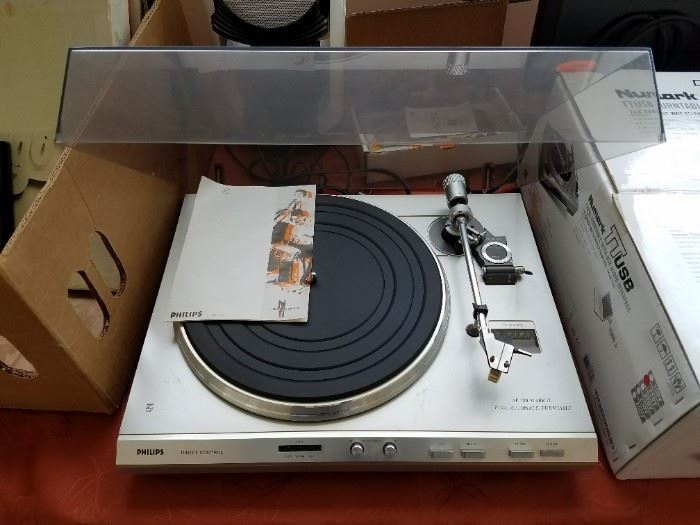 Philips Turntable/Record Player