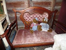 Beautiful love seat, needs TLC