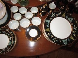 Fitz and Floyd "Chinoiserie" -  9 dinner plates, 5 dessert plates, 5 demitasse cups and saucers, 3 coffee cups