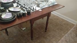 Cherry gate leg drop leaf table
