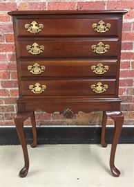 QUEEN ANNE SILVER CHEST