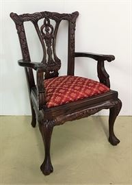MINIATURE VICORIAN STYLE SITTING CHAIR - POTENIALLY SALESMAN SAMPLE
