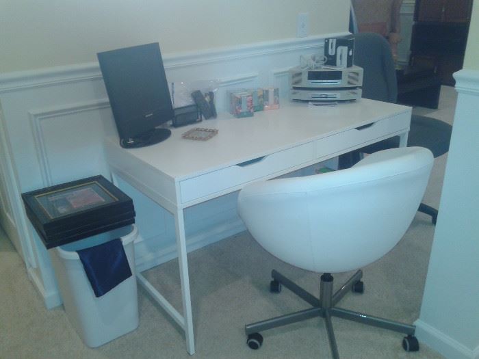 Ikea Desk And Chair