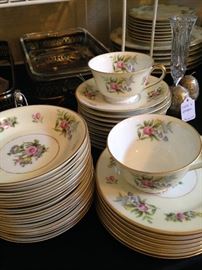 33 pieces of Noritake "Branford" china