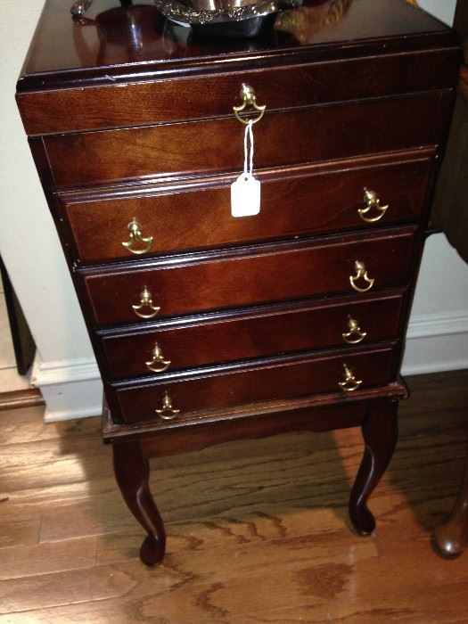 Silver chest with lift top