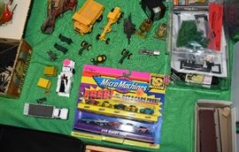 Train Micro Machines, Trucks