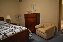 Joerns Waterfall Bedroom Set, Side Chair, Music Stand, Rose Lamps, Dish and Tray, Stuffed Animals