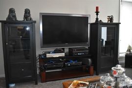 Sony mega storage C.D. control, Toshiba DVD, SPS-4 speaker selection system.  Velodyne Woofer, Sony DVD/CD Video DS330, Sony Digital audio control center strde997.