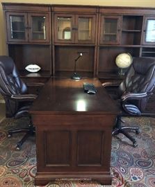 Executive Dual Office Furniture, Office Chairs (2)