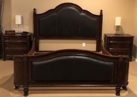 Broyhill King Bedroom: Bed Frame, Nightstands (2), Dresser w Mirror, Table Lamps (2) 