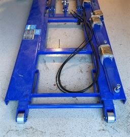 Scissor Car Lift (NEW) 