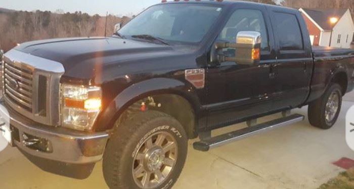  2010 FORD F-250 Super Duty Lariat Crew Cab 4WD more pictures at the end of photo album. 