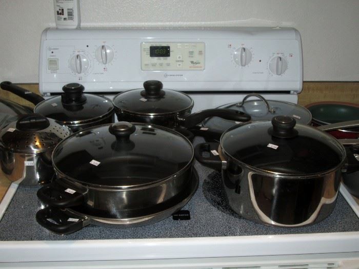 Kitchen: Like New Cookware Pots, 