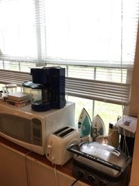 small kitchen appliances