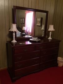 Hungerford Furniture dresser with mirror