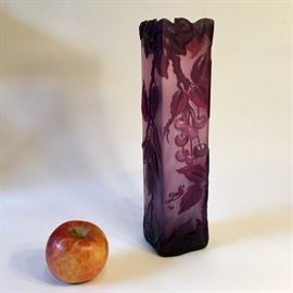 Signed "Galle Tip" square vase.