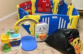 Baby playpen fence 
Baby play kitchen