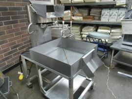 Cornado Popcorn Machine