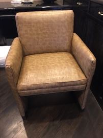 11. 6 Tan Textured Chairs w/ Casters (25" x 23" x 32")