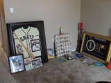 Cod Papa Bell known as the fastest runner all signed authenic and the Nigro legue baseballs all signed authenic