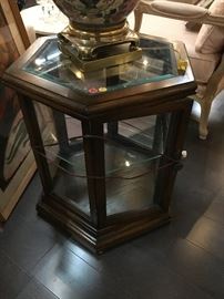 Glass door light up curio end table