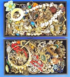 Costume jewelry lots