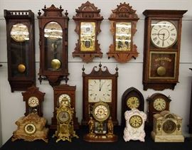 Clock Feature Ring #2 at 6:30: Includes American shelf and wall clocks, Vienna Regulators Etc. Approximately 50 lots. 