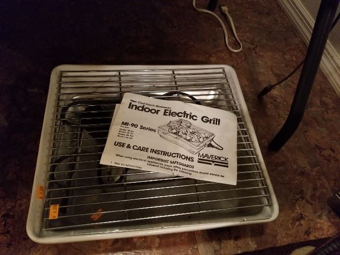 Indoor electric grill