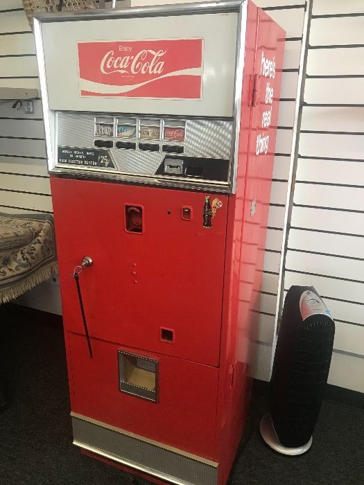 Coca-Cola Glass Bottle Soda/Pop Dispenser
