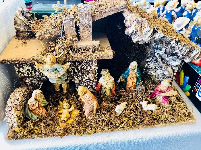 Vintage Italian Nativity 