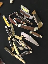 Large selection of pocket knives - Old Timer, Buck, Schrade